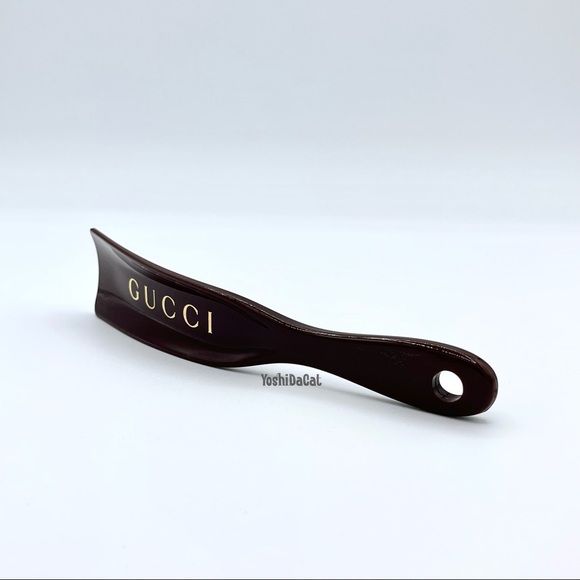 ✨ HOST PICK💕 Gucci Dark Brown Shoehorn, EUC, Authentic - Picture 4 of 6